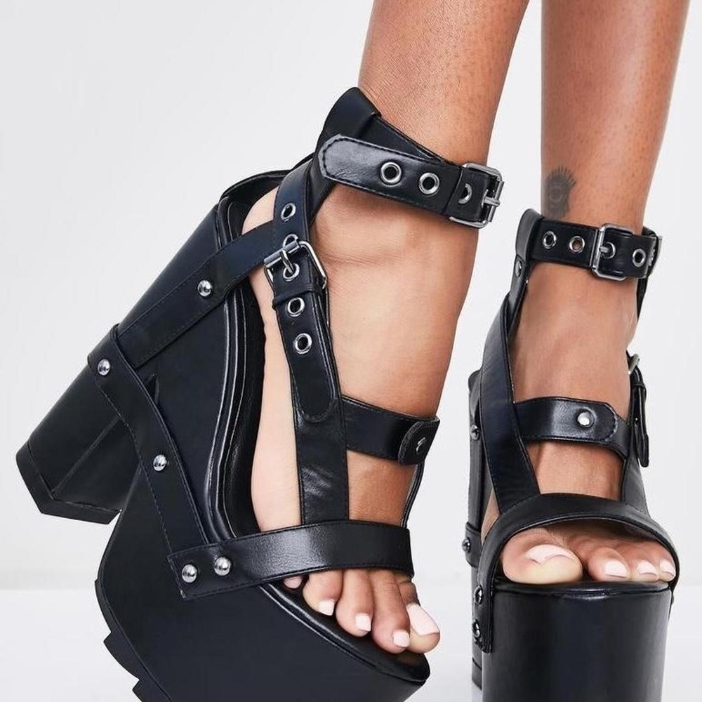 Black Strappy Platform Sandals